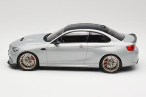 BMW M2 CS F87 Argintiu cu jante aurii Minichamps 1:18 155021028 Metal - imaginea 3 din 6