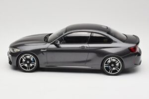 BMW M2 F87 Grey Metallic Minichamps 1:18 155026102 Metal - imaginea 3 din 6