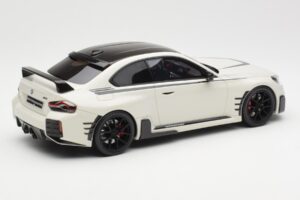 BMW M2 G87 M Performance Alb GT Spirit 1:18 GT476 Rășină - imaginea 2 din 6