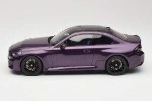 BMW M2 G87 Twilight Purple GT Spirit 1:18 GT946 Rășină - imaginea 3 din 6