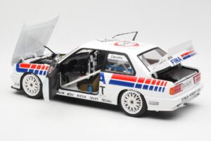 BMW M3 E30 #7 Fina J. Cecotto DTM 1992 AUTOart 1:18 89246 Metal - imaginea 4 din 7