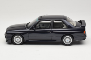 BMW M3 E30 Europameister Macau Blue Otto 1:18 OT1216 Metal - imaginea 3 din 6