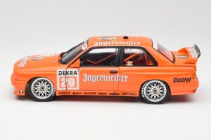 BMW M3 E30 #20 Jagermeister W. Gardner DTM 1992 Minichamps 1:18 180922020-O Metal - imaginea 4 din 8