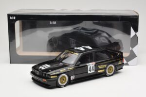 BMW M3 E30 JPS Team BMW #44 J. Richards / T. Longhurst Class Winners Bathurst 1000 1987 Minichamps 1:18 155872044 Metal - imaginea 6 din 6