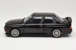 BMW M3 E30 Sport Evo Negru Solido 1:18 S1801501 Metal - imaginea 4 din 8
