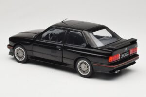 BMW M3 E30 Sport Evo Negru Solido 1:18 S1801501 Metal - imaginea 7 din 8