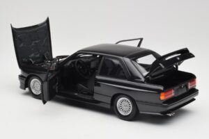 BMW M3 E30 Black Metallic Minichamps 1:18 180020306 Metal - imaginea 5 din 8