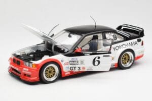 BMW M3 E36 GTR #0 B. Auberlen / M. Simo / P. Cunningham Daytona 24 Hours 1998 UT Models 1:18 39816 Metal - imaginea 2 din 8