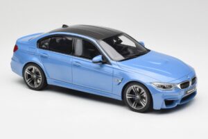 BMW M3 F80 Yas Marina Albastru GT Spirit 1:18 GT055 Rășină - imaginea 4 din 6