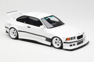BMW M3 GTR E36 Khyzyl Saleem Alpine Alb Otto 1:18 OT1051 Rășină - imaginea 4 din 6