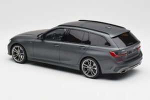 BMW M340i G20 xDrive M Sport Gri GT Spirit 1:18 GT471 Rășină - imaginea 5 din 6
