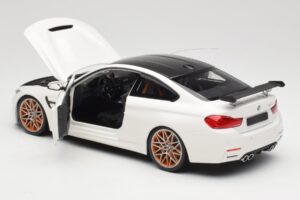 BMW M4 F82 GTS Alpine White Minichamps 1:18 110025221 Metal - imaginea 5 din 8