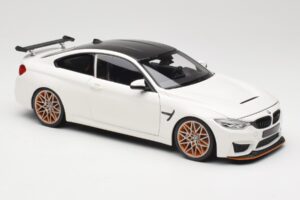 BMW M4 F82 GTS Alpine White Minichamps 1:18 110025221 Metal - imaginea 6 din 8