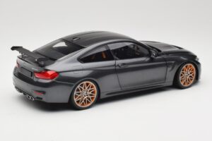 BMW M4 F82 GTS Mineral Grey Metallic Minichamps 1:18 110025222 Metal - imaginea 3 din 8