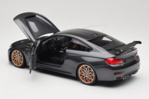 BMW M4 F82 GTS Mineral Grey Metallic Minichamps 1:18 110025222 Metal - imaginea 5 din 8