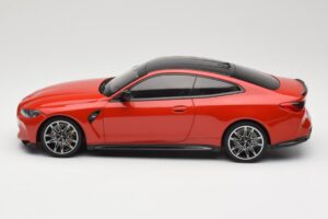 BMW M4 F82 Imola Red Metallic Minichamps 1:18 155020121 Metal - imaginea 3 din 6