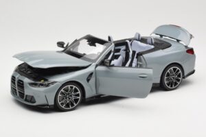 BMW M4 G83 Cabriolet Grey Metallic Minichamps 1:18 110021032 Metal - imaginea 2 din 8
