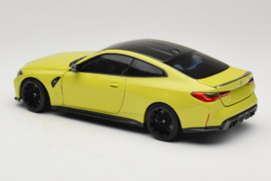 BMW M4 G82 Galben Ediție Dealer Minichamps 1:18 80435A51949-R1 Metal - imaginea 8 din 10