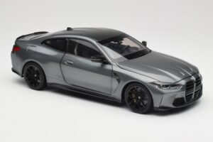 BMW M4 G82 Gri Metallic Minichamps 1:18 113020124 Metal - imaginea 6 din 8