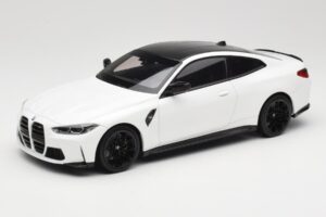 BMW M4 G82 Alb Minichamps 1:18 155020122 Metal