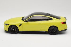 BMW M4 G82 Galben Minichamps 1:18 155020120 Metal - imaginea 3 din 6