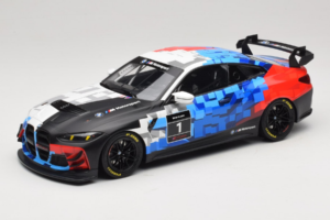 BMW M4 GT4 #1 Presentation 2024 Otto 1:18 OT1125 Rășină