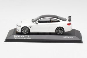 BMW M4 GTS F82 Alb Cu Jante Gri Minichamps 1:43 410025221 Metal