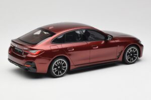 BMW M440i G26 Gran Coupe Aventurine Roșu Otto 1:18 OT1075 Rășină - imaginea 2 din 6