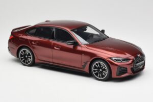 BMW M440i G26 Gran Coupe Aventurine Roșu Otto 1:18 OT1075 Rășină - imaginea 4 din 6