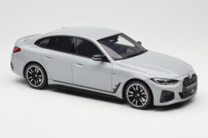 BMW M440i G26 Gran Coupe Brooklyn Gri Metalic Otto 1:18 OT454 Rășină - imaginea 4 din 6