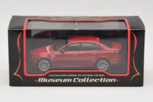 BMW M5 E60 Roșu Kyosho 1:43 03503R Metal - imaginea 4 din 4