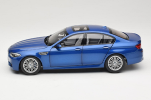 BMW M5 F10 Monte Carlo Blue Paragon 1:18 80432186352 Metal - imaginea 4 din 8