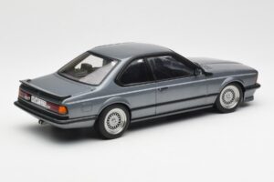 BMW M635 CSi E24 Shadow Line Delphin Metallic AUTOart 1:18 70529 Metal - imaginea 3 din 8