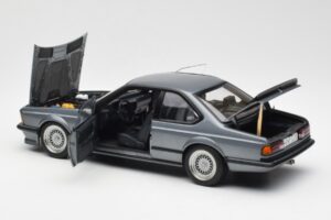 BMW M635 CSi E24 Shadow Line Delphin Metallic AUTOart 1:18 70529 Metal - imaginea 5 din 8