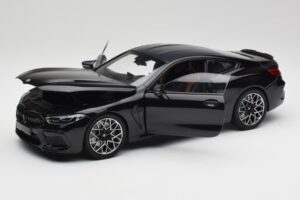 BMW M8 F92 Negru Safir Minichamps 1:18 110029021 Metal - imaginea 2 din 8