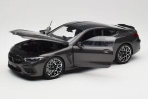 BMW M8 F92 Grey Metallic Minichamps 1:18 110029022 Metal - imaginea 2 din 8