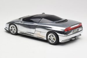 BMW Nazca M12 Chrome Silver Revell 1:18 08916 Metal - imaginea 7 din 8