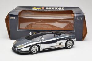 BMW Nazca M12 Chrome Silver Revell 1:18 08916 Metal - imaginea 8 din 8