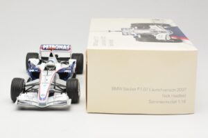 BMW Sauber F1.07 #9 N. Heidfeld Launch Version 2007 Minichamps 1:18 80430426994 Metal - imaginea 6 din 7