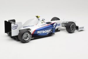 BMW Sauber F1.09 #6 N. Heidfeld Launch Version 2009 Minichamps 1:18 80432154856 Metal - imaginea 2 din 7