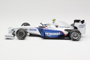 BMW Sauber F1.09 #6 N. Heidfeld Launch Version 2009 Minichamps 1:18 80432154856 Metal - imaginea 3 din 7