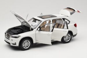 BMW X5 E70 Alpine White Paragon 1:18 PA-97073 Metal - imaginea 2 din 8