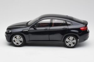 BMW X6 M F86 Negru Kyosho 1:18 80432157613 Metal - imaginea 4 din 8