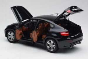 BMW X6 M F86 Negru Kyosho 1:18 80432157613 Metal - imaginea 5 din 8
