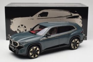 BMW XM G09 Isle of Man Green Minichamps 1:18 110023300 Metal - imaginea 8 din 8