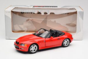 BMW Z3 E36/7 Cabriolet Roșu UT Models 1:18 180024330 Metal - imaginea 8 din 8