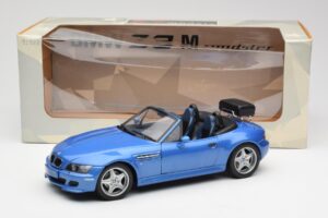 BMW Z3 M Roadster Cu Suport Bagaje Albastru Metalizat UT Models 1:18 20416 Metal - imaginea 8 din 8