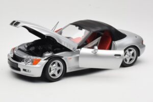 BMW Z3 Roadster 1.8 Argintiu UT Models 1:18 20404 Metal - imaginea 2 din 8