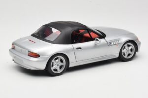 BMW Z3 Roadster 1.8 Argintiu UT Models 1:18 20404 Metal - imaginea 3 din 8