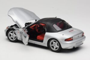 BMW Z3 Roadster 1.8 Argintiu UT Models 1:18 20404 Metal - imaginea 5 din 8